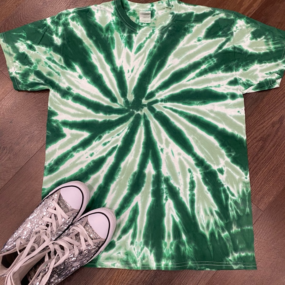 Green Tie-Dye T-Shirt Youth Large
